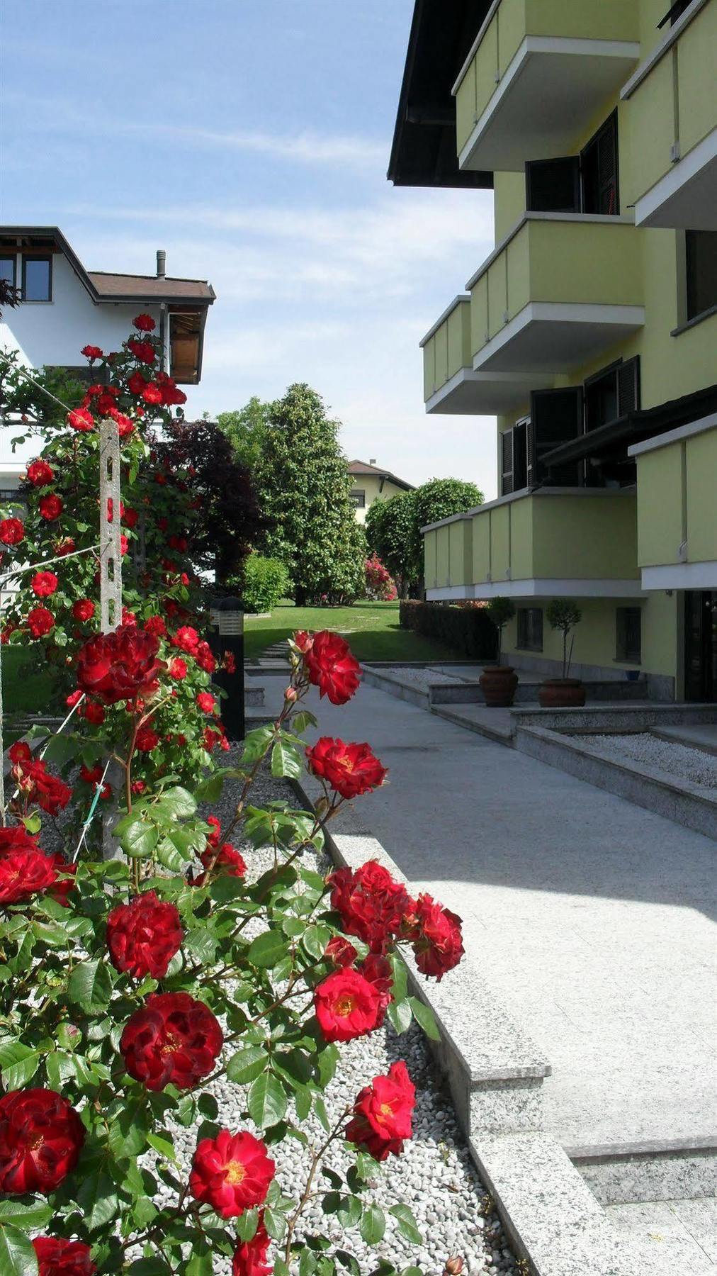 Albergo Residence Isotta Veruno Exterior foto